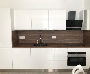 Location Appartement 3 pièces Menton (06500) - Vieille ville /Palmaro