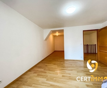 Location Appartement meublé  pièce Lille (59000) - rue de cambrai