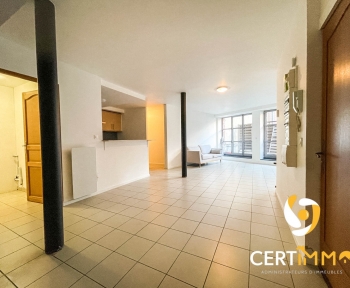 Location Appartement meublé  pièce Lille (59000) - rue de cambrai