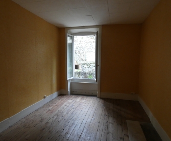 Location Appartement 6 pièces Thiers (63300) - Rue des Docteurs Dumas
