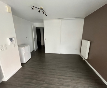 Location Appartement 2 pièces Lille (59000) - Wazemmes