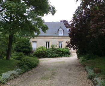 Location Maison ancienne 7 pièces Rocquemont (60800) - Proche SENLIS et CREPY EN VALOIS