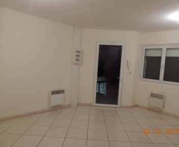 Location Appartement 3 pièces Nogaro (32110) - centre ville