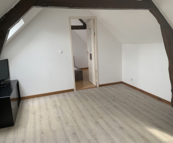 Location Appartement 2 pièces Pont-Sainte-Maxence (60700) - Centre-ville